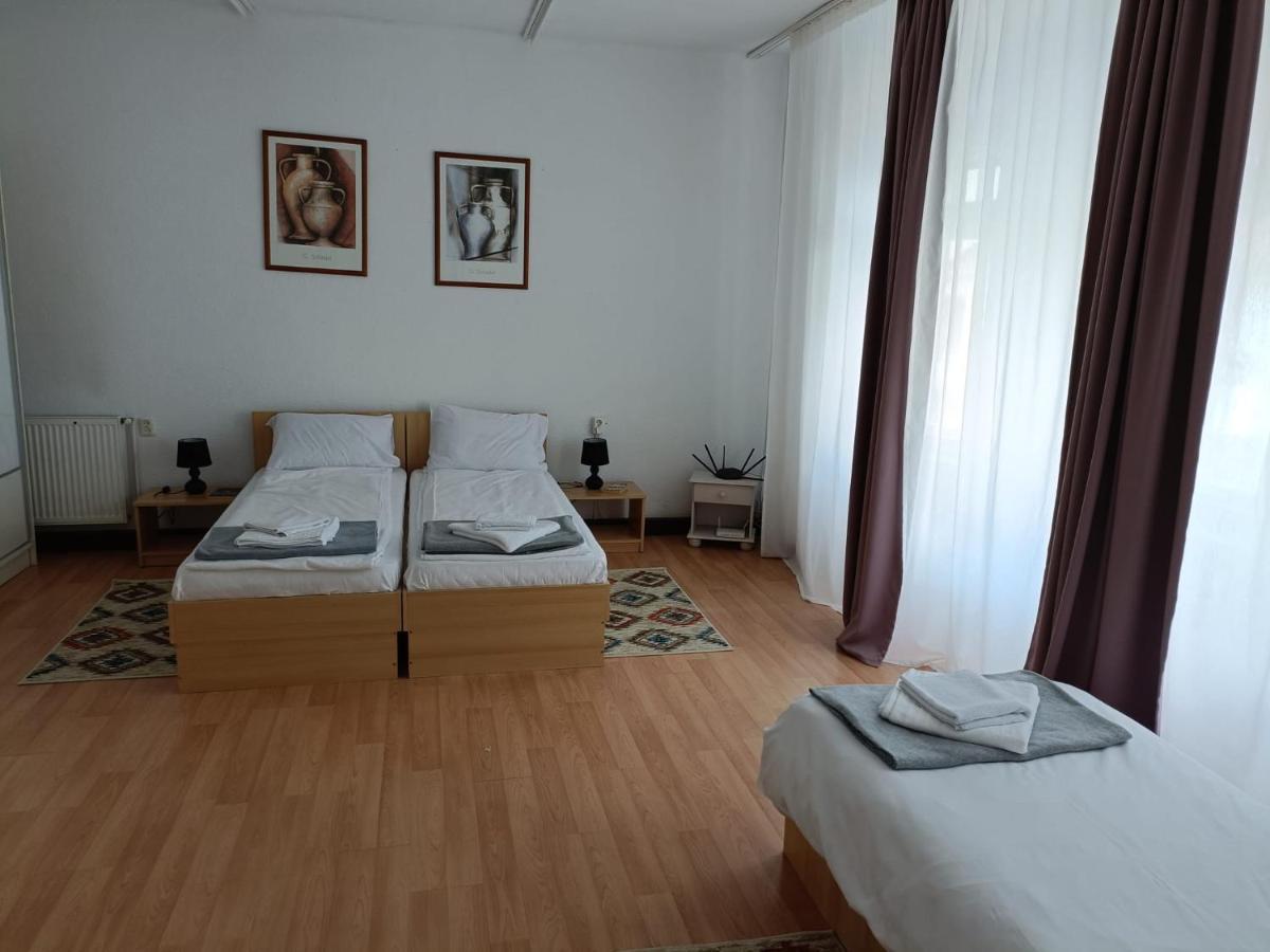Apartament Little John Sibiu Exterior photo